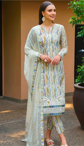 LUXURY LAWN UNSTITCHED 3PCS