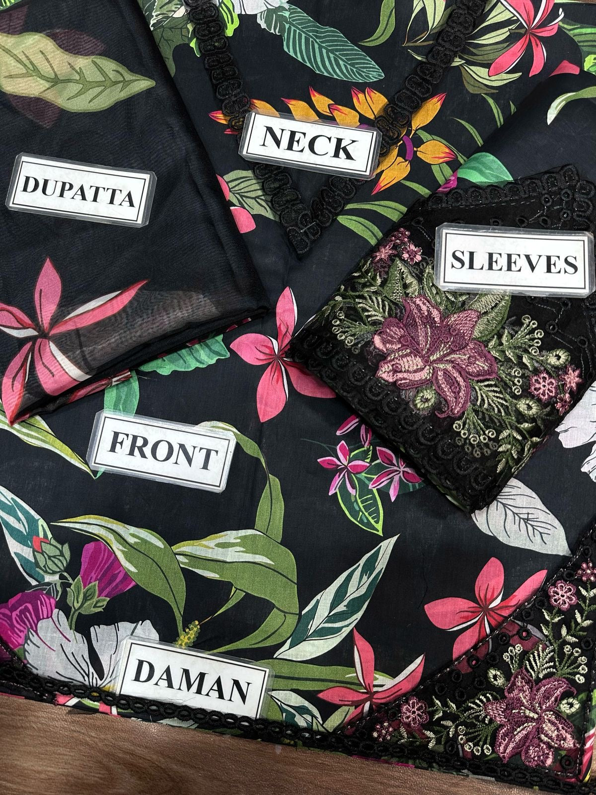LUXURY LAWN UNSTITCHED 3PCS