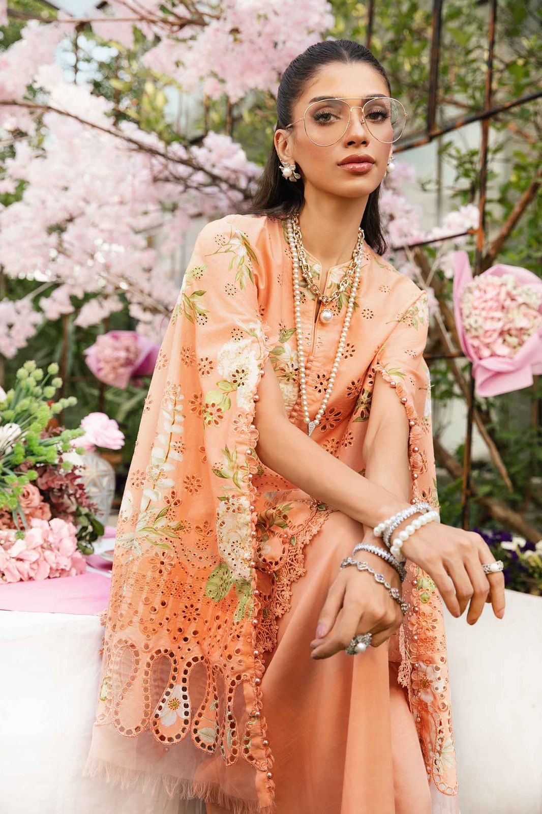 LUXURY LAWN UNSTITCHED 3PCS
