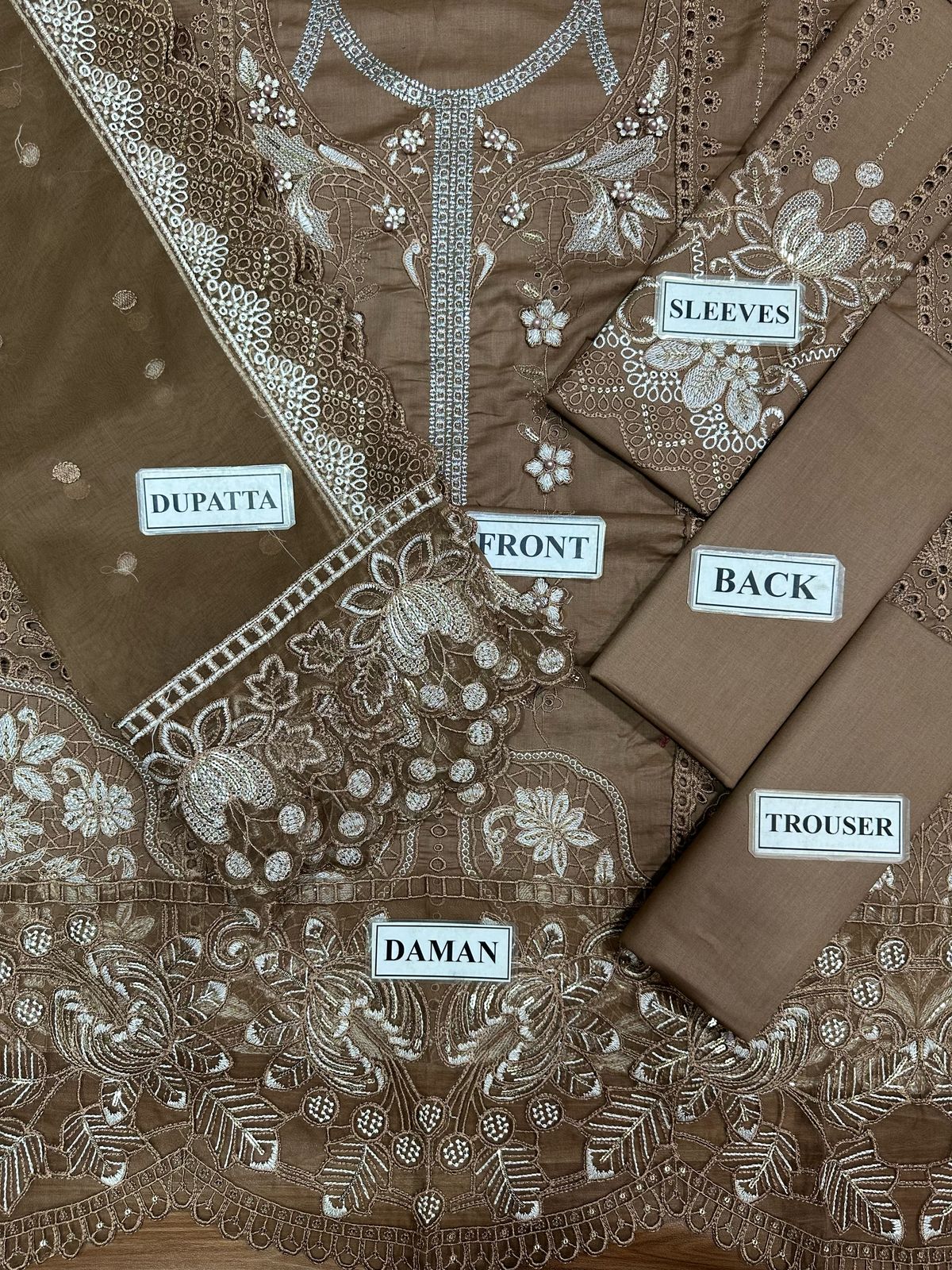 LUXURY CHICKENKARI UNSTITCHED 3PCS