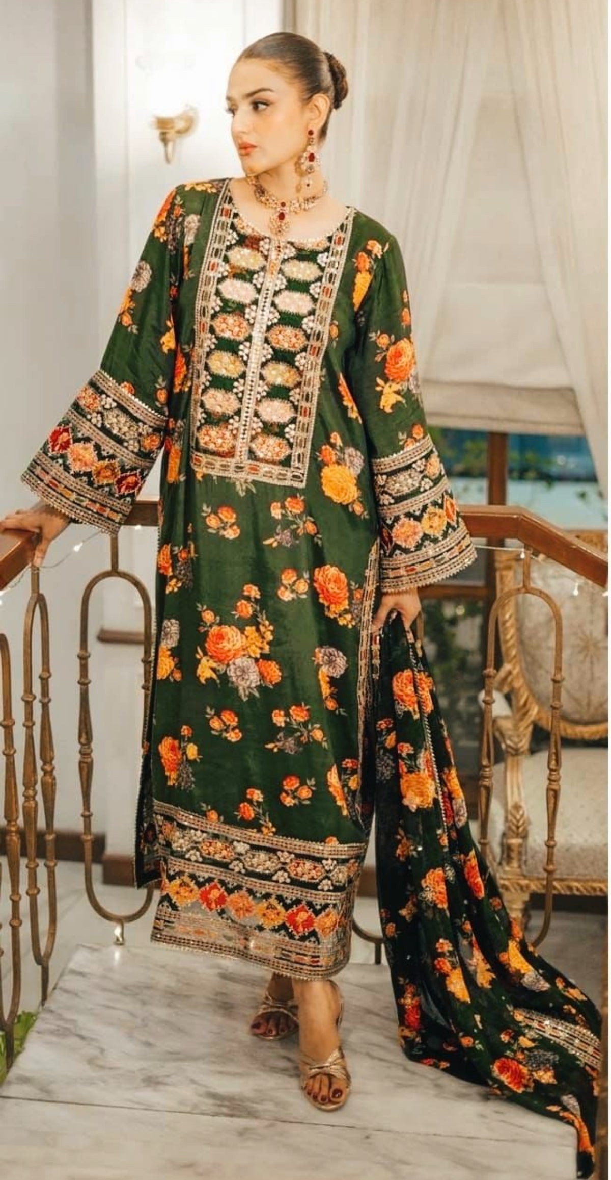 LUXURY LAWN UNSTITCHED 3PCS