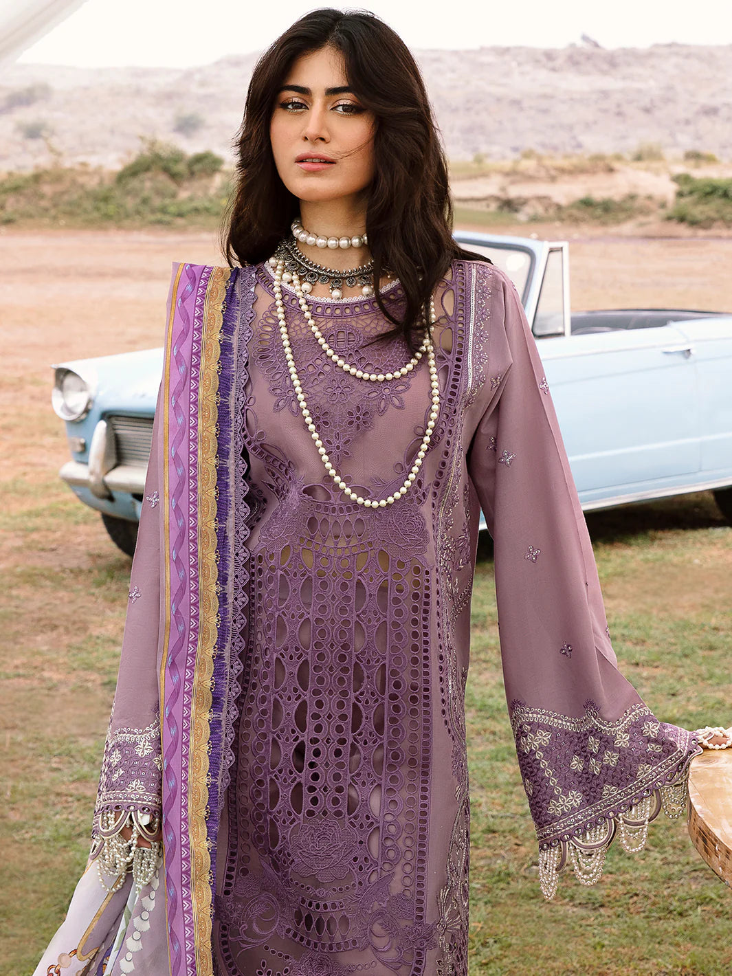 LUXURY LAWN UNSTITCHED 3PCS