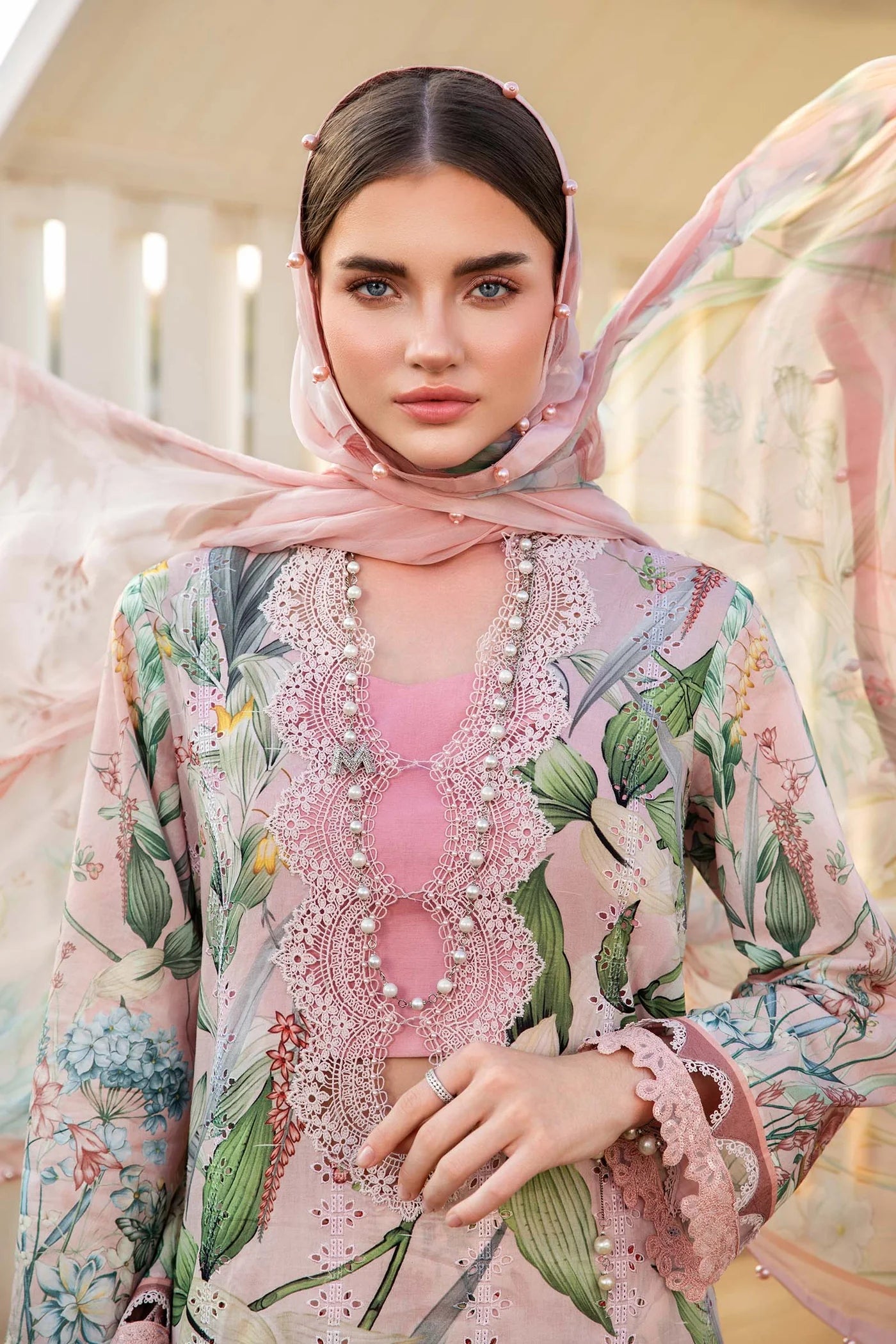 MARIA B UNSTITCHED LUXURY LAWN 3PCS
