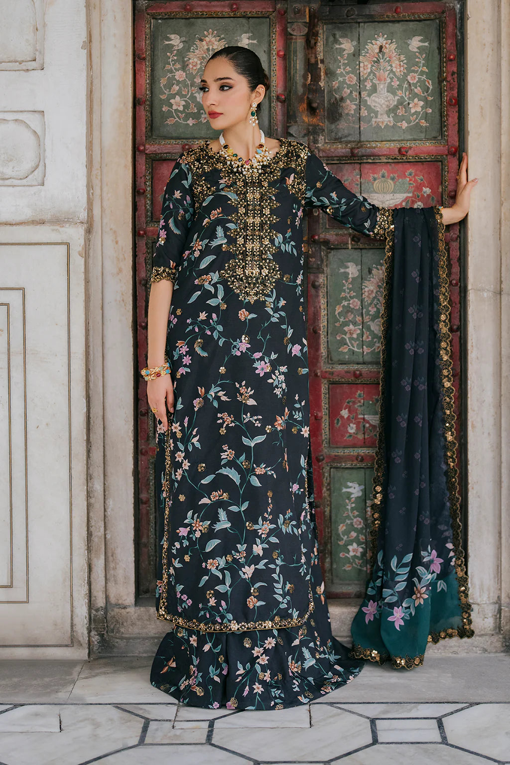LUXURY LAWN UNSTITCHED 3PCS