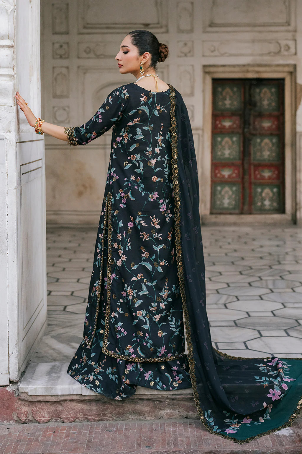 LUXURY LAWN UNSTITCHED 3PCS