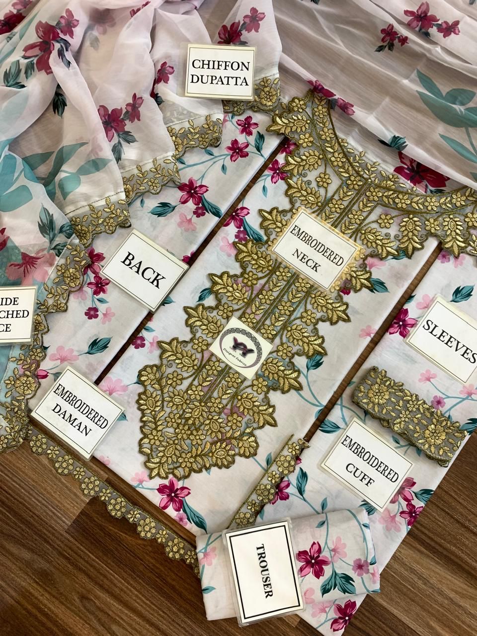 LUXURY LAWN UNSTITCHED 3PCS