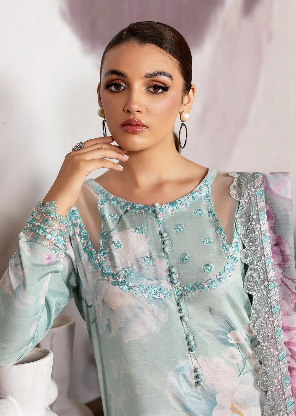 LUXURY LAWN UNSTITCHED 3PCS