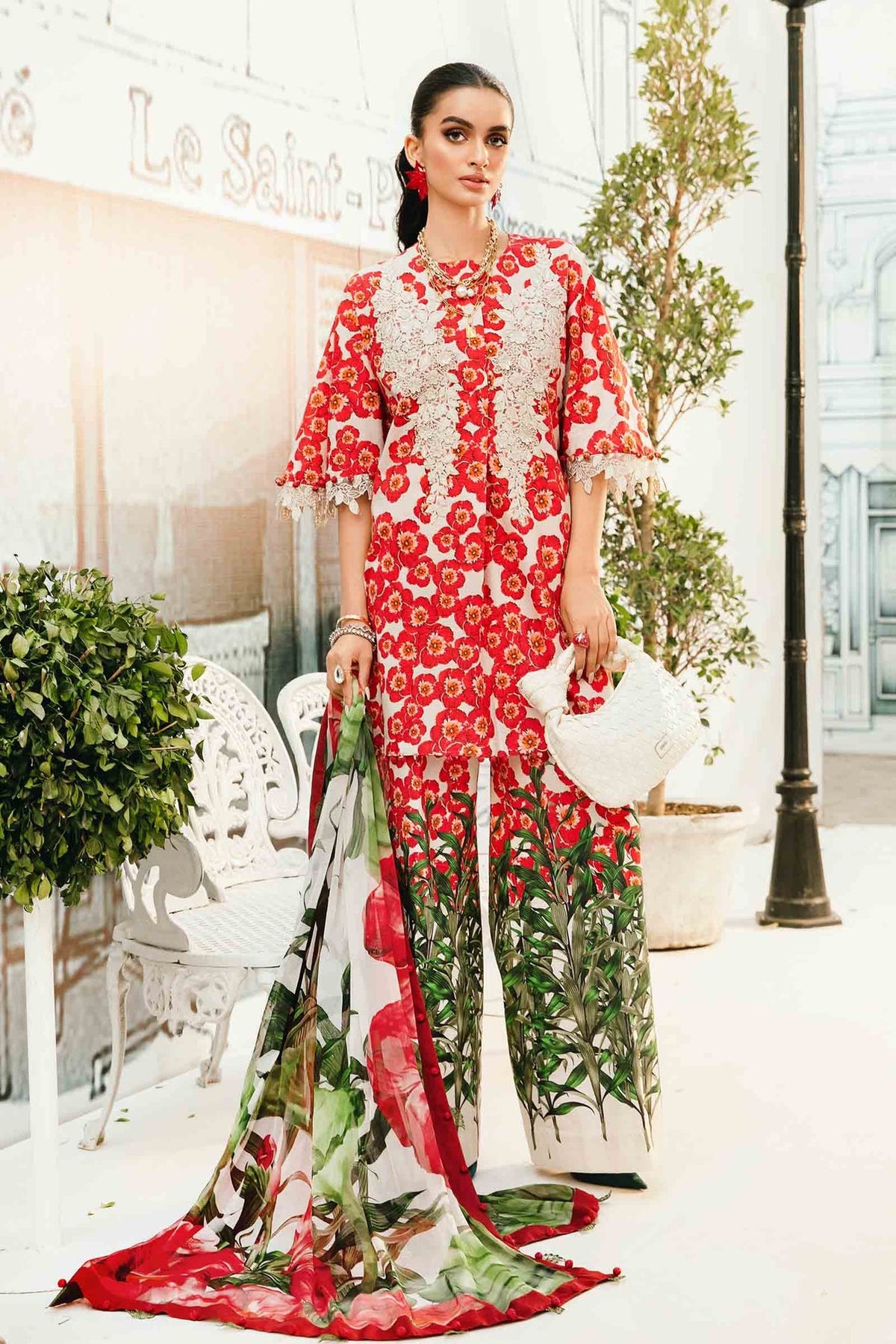 LUXURY LAWN UNSTITCHED 3PCS