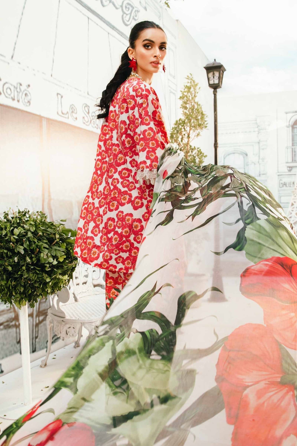 LUXURY LAWN UNSTITCHED 3PCS