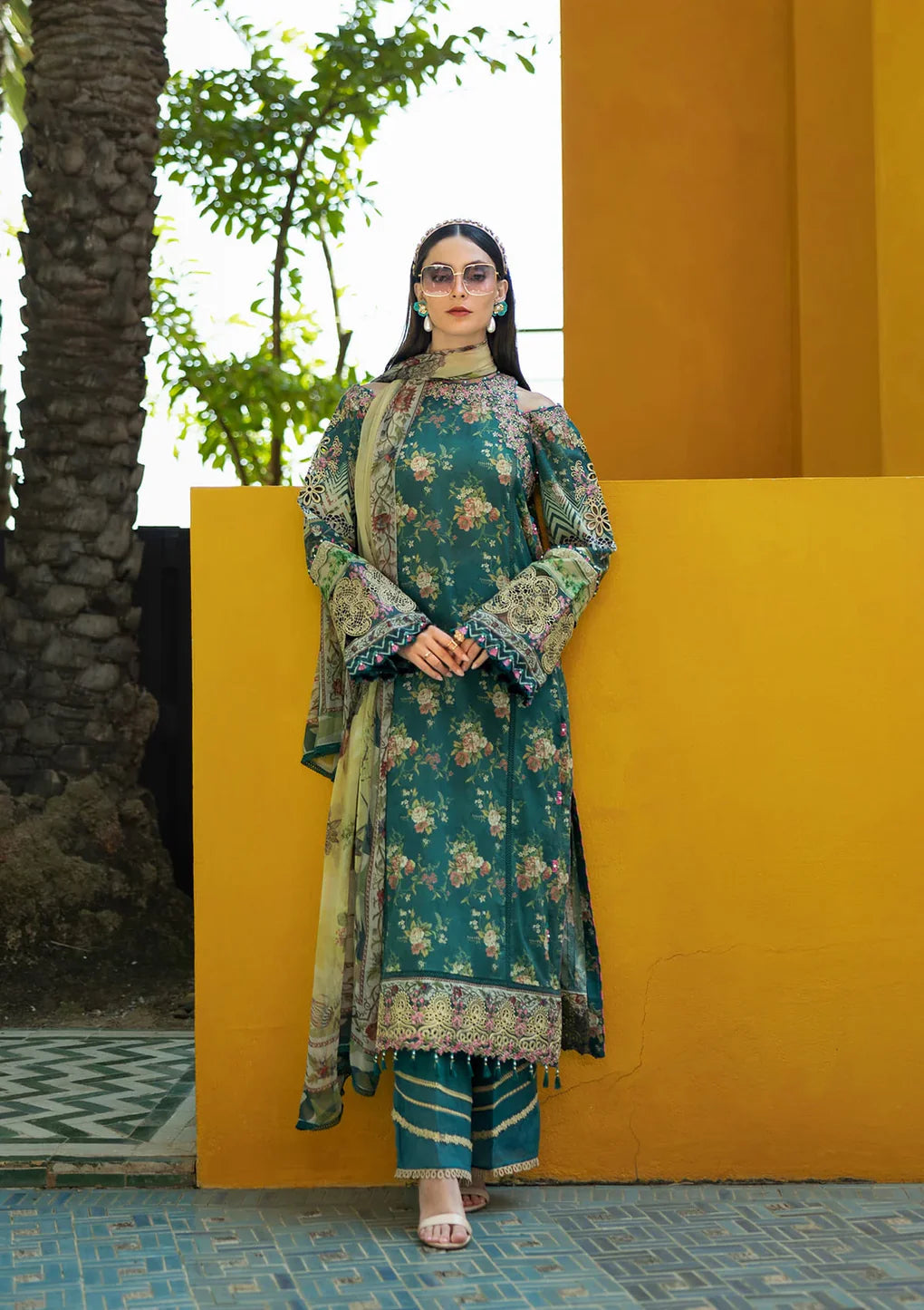 LUXURY LAWN UNSTITCHED 3PCS